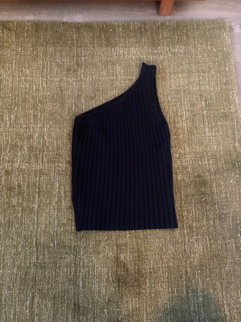 Aritzia Wilfred Black One-shoulder Knit